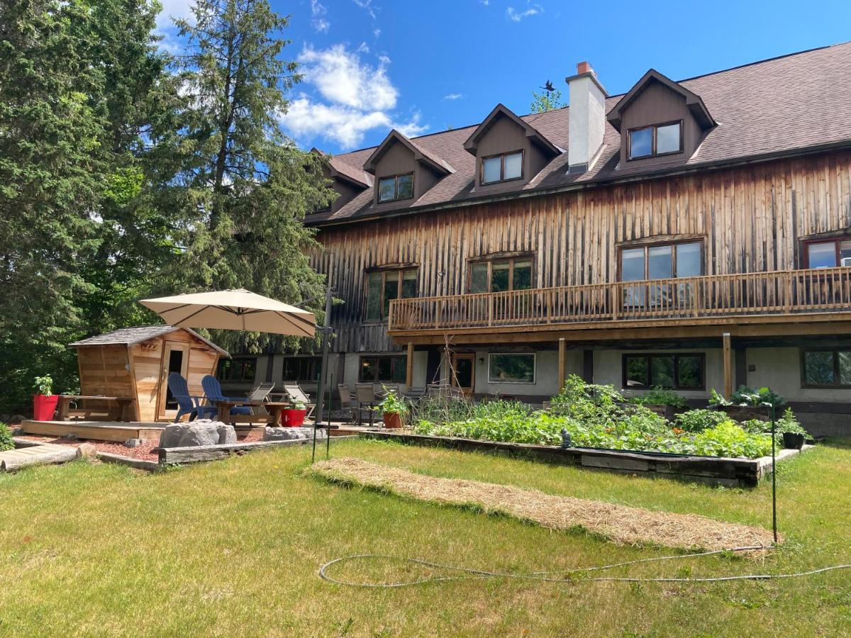 La Grange Country Inn เวคฟีลด์ ภายนอก รูปภาพ